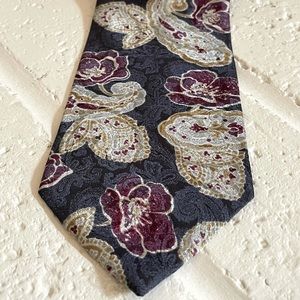 Vintage Oscar de La Renta Baroque Silk Necktie